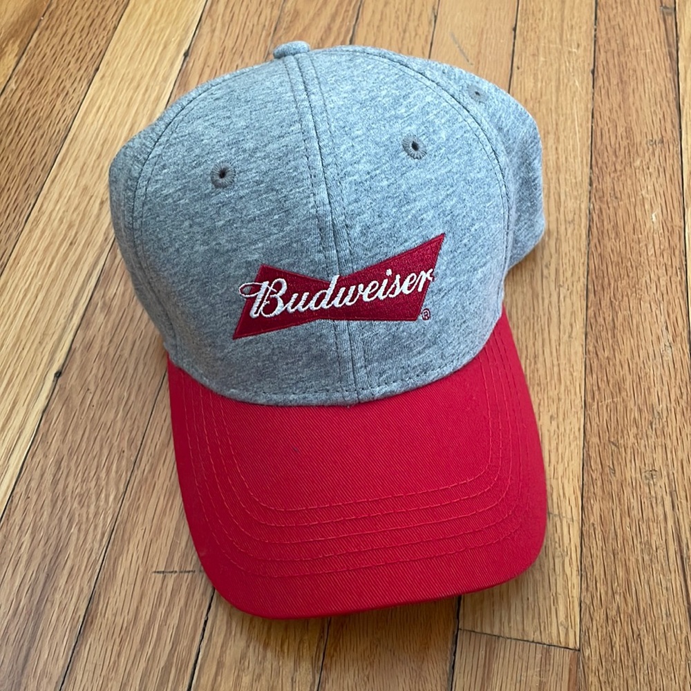 Budweiser Hat NWOT